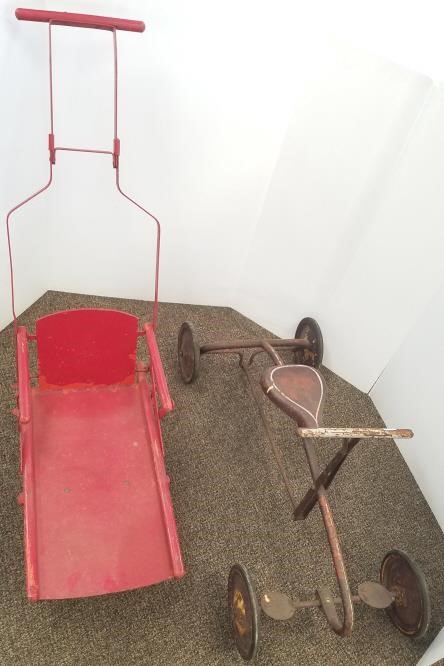 Antique Irish Mail Car Child S Sled With Wheels Luther Auctions