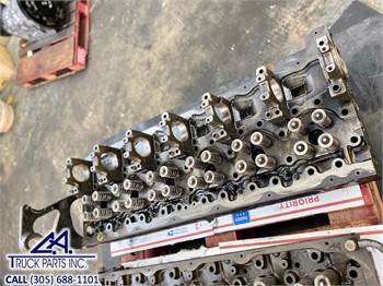 VOLVO 21458124 Used Cylinder Head Truck / Trailer Components for sale