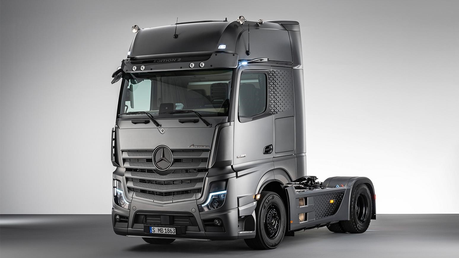 Mercedes-Benz Unveils New, Limited-Production Actros Edition 2 Tractor Unit