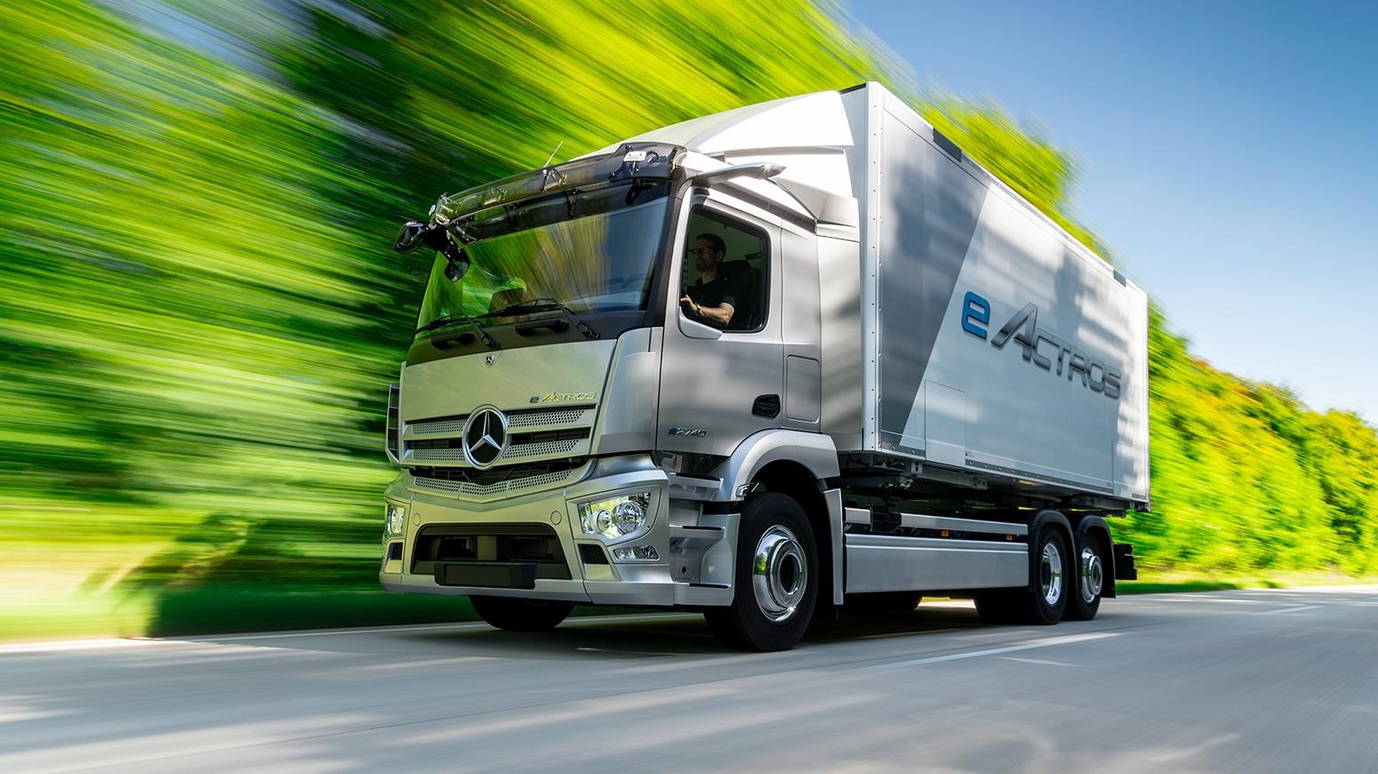 Mercedes-Benz eActros Electric Truck Production Set To Begin In 2021