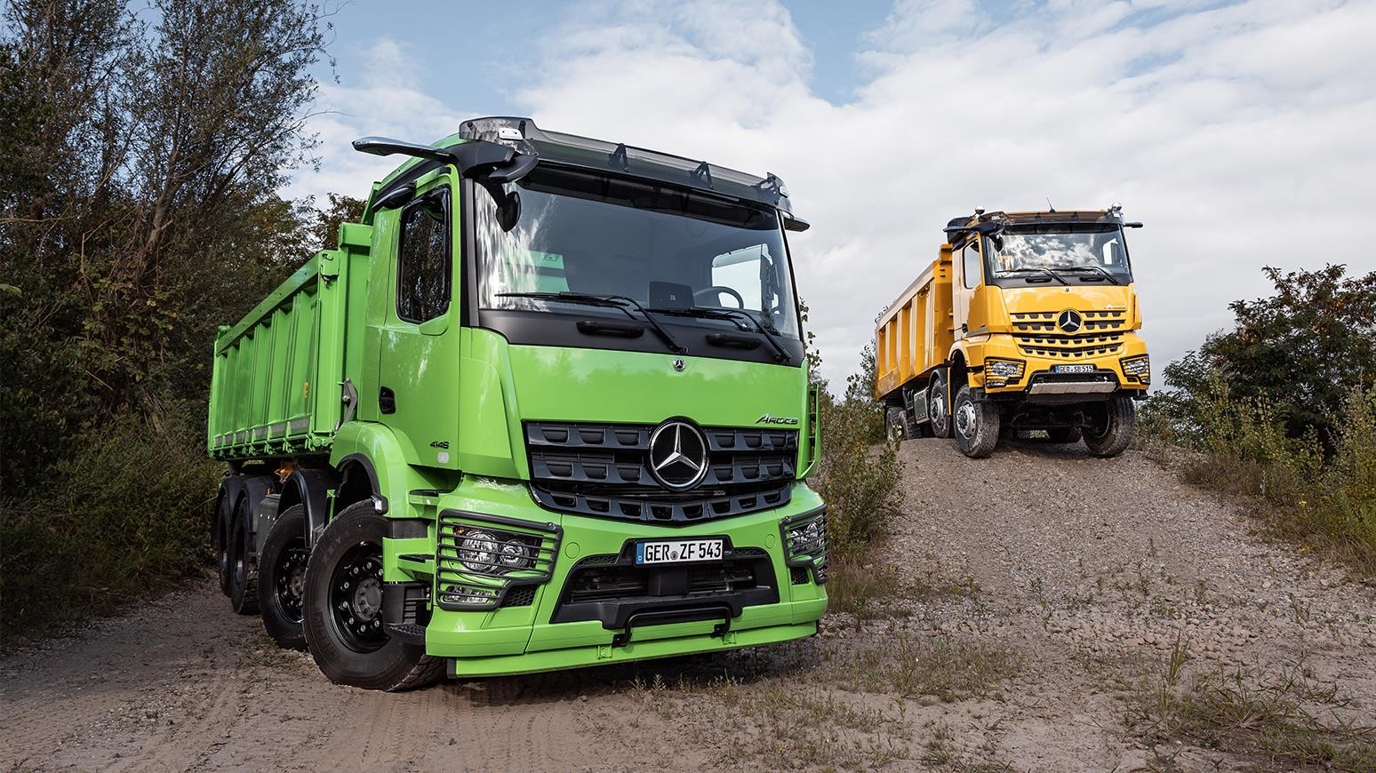 Mercedes-Benz Unveils New Arocs Trucks With Cabs, Engines & Safety Features Tailored To The Construction Industry