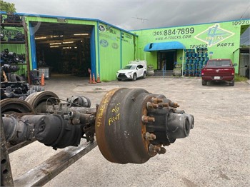 2006 HENDRICKSON 96” PILOT TRAILER AXLES Used Axle Truck / Trailer Components for sale