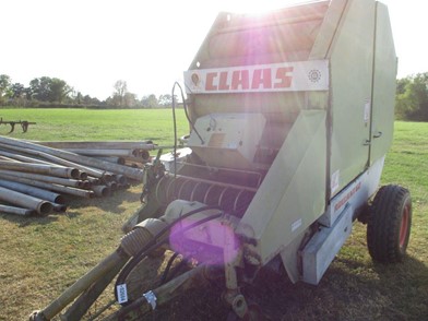 Claas Rollant En Vente 81 Annonces Marketbook Qc Ca Page 1 Sur 4