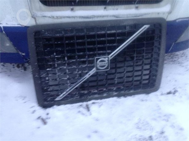 2006 VOLVO VNL Used Grill Truck / Trailer Components for sale