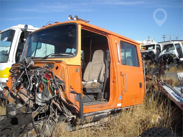 1995 FORD L8000 Used Cab Truck / Trailer Components for sale