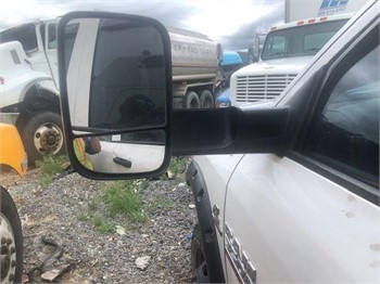 2015 DODGE 3500 Used Glass Truck / Trailer Components for sale