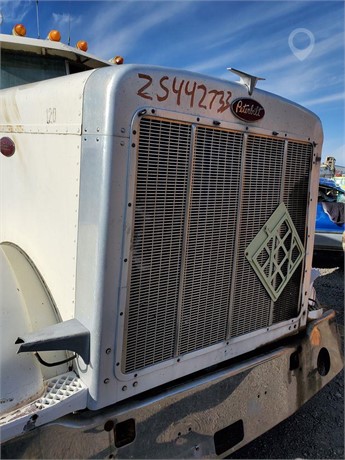 1984 PETERBILT 359 Used Grill Truck / Trailer Components for sale