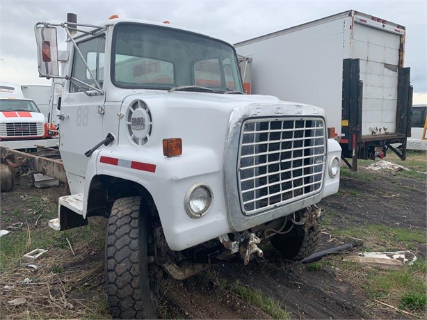 1983 FORD 8000 Used Bonnet Truck / Trailer Components for sale