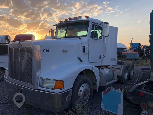 1997 PETERBILT 377 Used Glass Truck / Trailer Components for sale