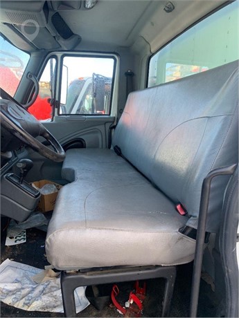 2007 INTERNATIONAL 4200 Used Seat Truck / Trailer Components for sale