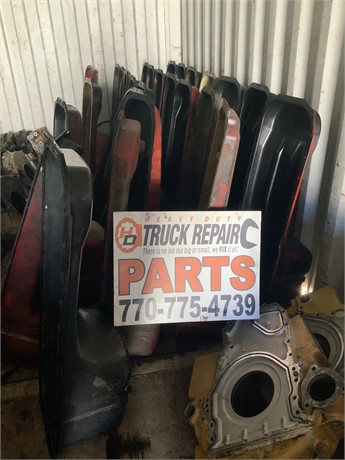 2012 CUMMINS ISX OIL PANS CUMMINS ISX Used Engine Truck / Trailer Components for sale