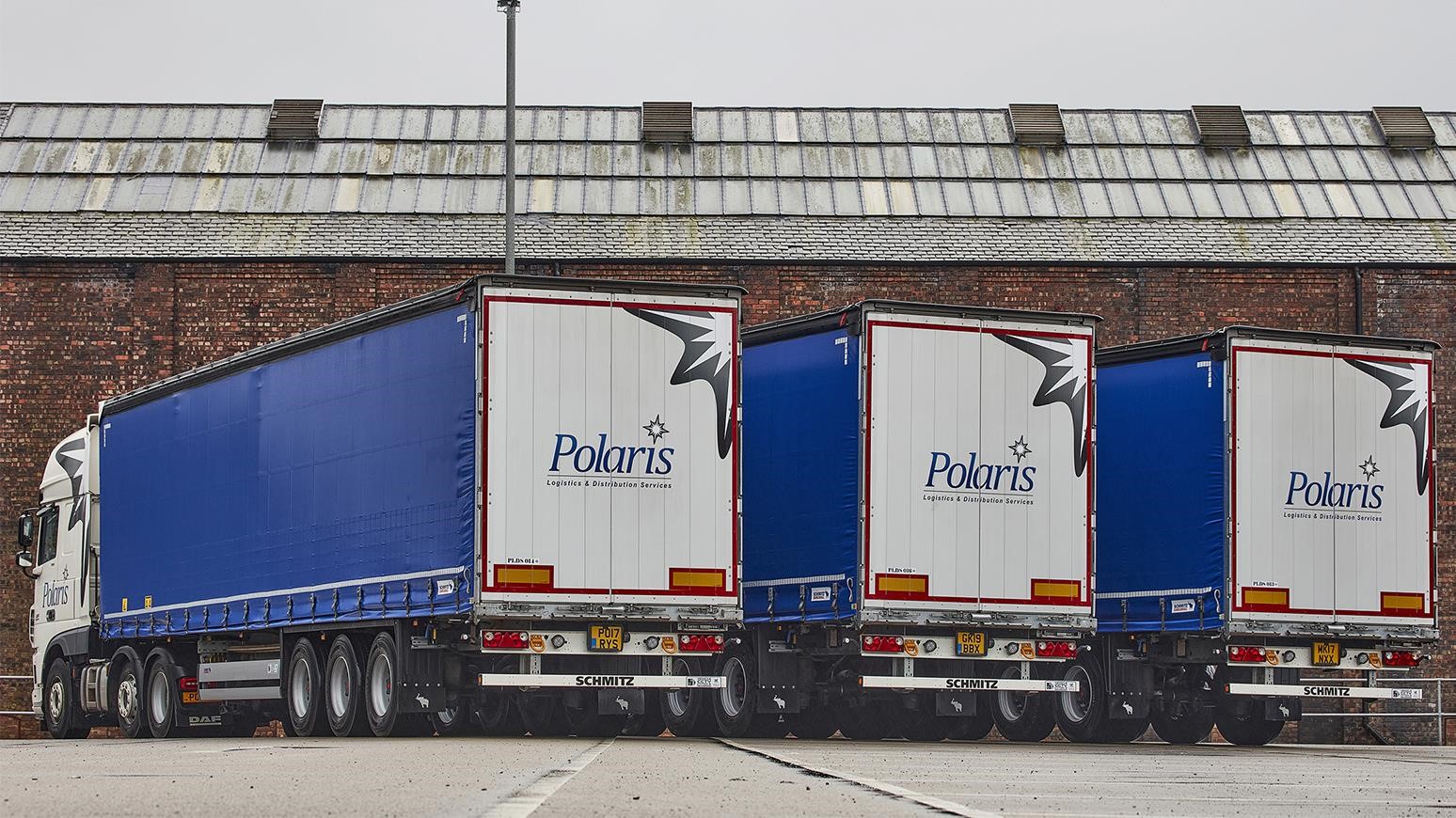 Manchester-Based Logistics Specialist Adds Five New Schmitz Cargobull S.CS MEGA Curtain Side Trailers To Its Fleet