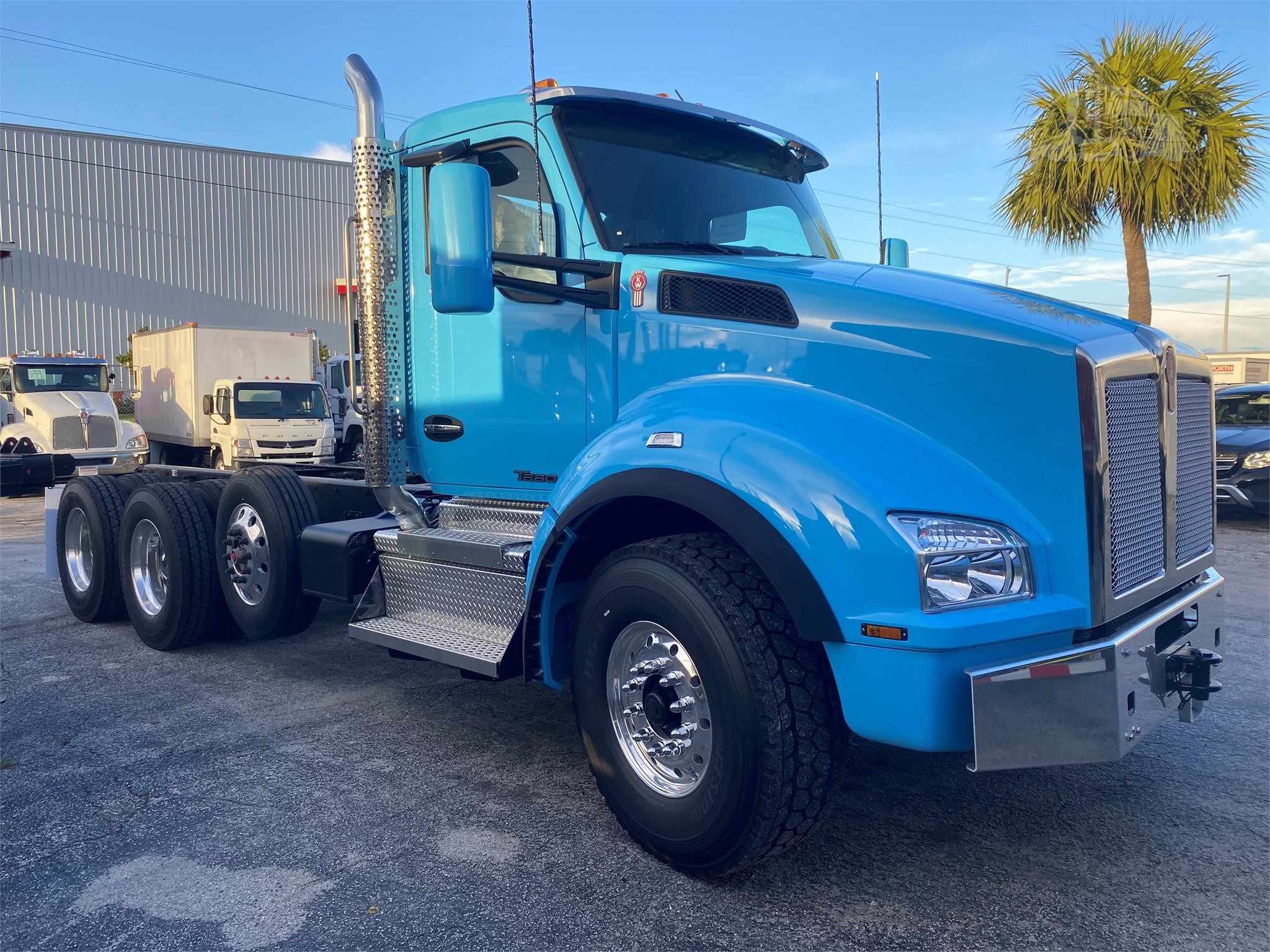 2022 KENWORTH T880 For Sale In Fort Lauderdale, Florida