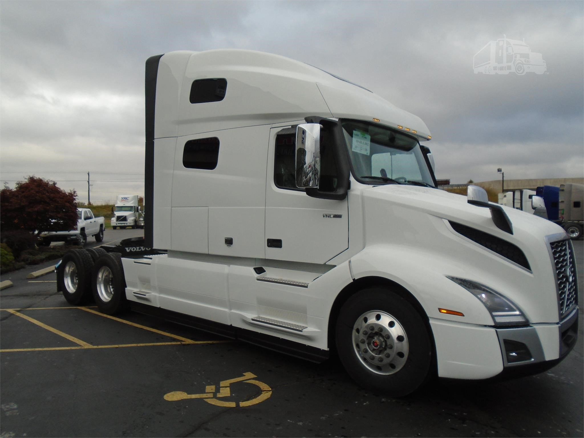 2023 VOLVO VNL64T760 For Sale In Clarksville, Indiana | www