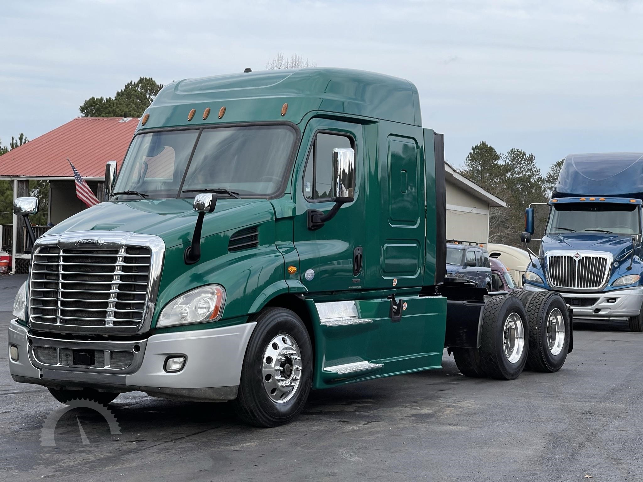 2014 FREIGHTLINER CASCADIA 113 Online Auctions