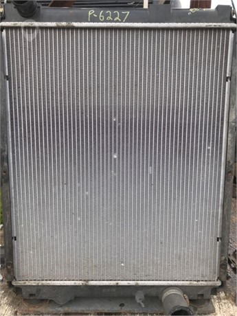 2006 MITSUBISHI FE-84D Used Radiator Truck / Trailer Components for sale