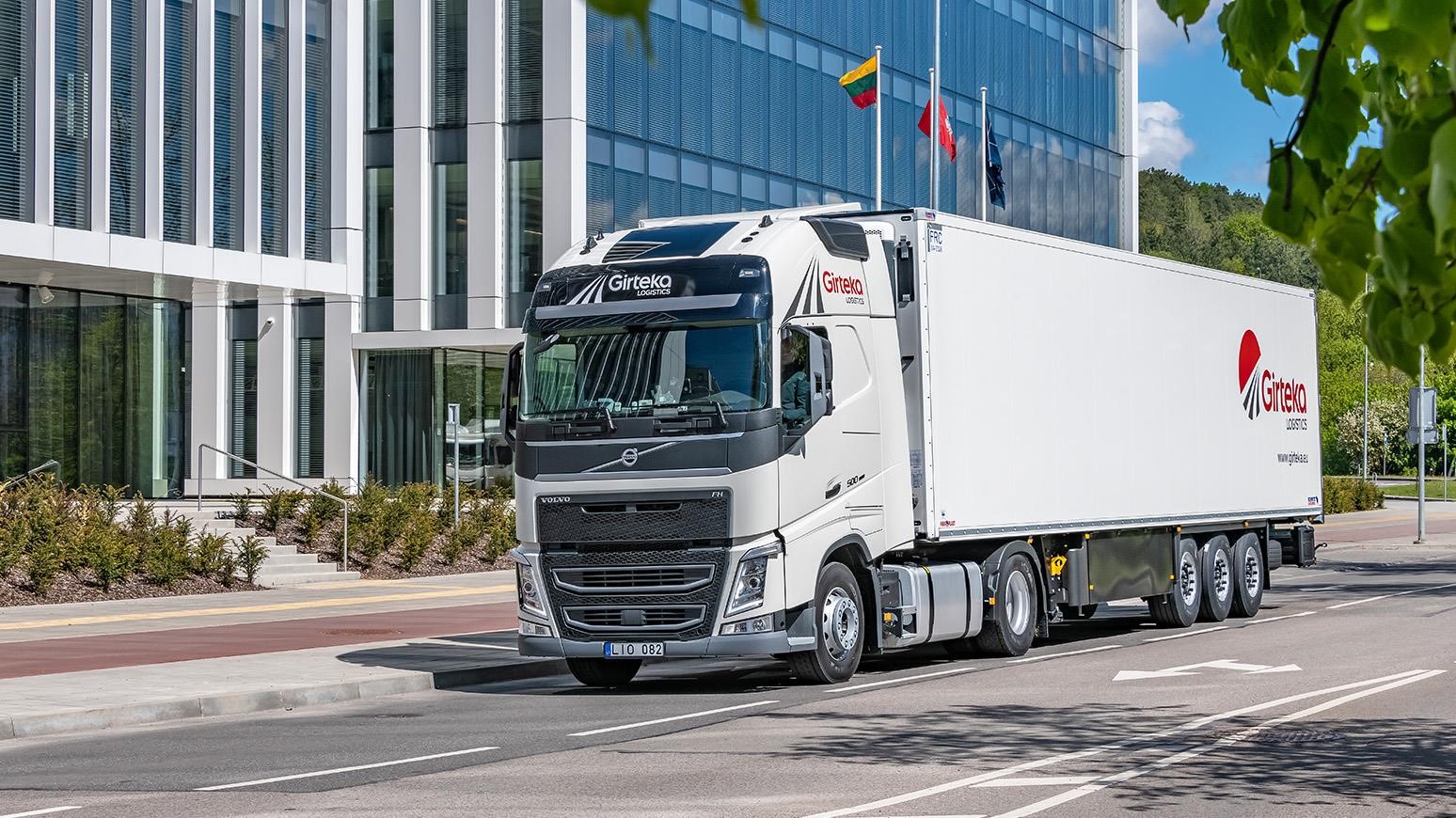 Lithuanian FTL Transporter Orders 2,000 Volvo FH Trucks