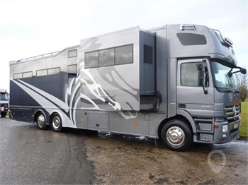 2010 MERCEDES-BENZ ACTROS 2536 Used Horse Box Trucks for sale