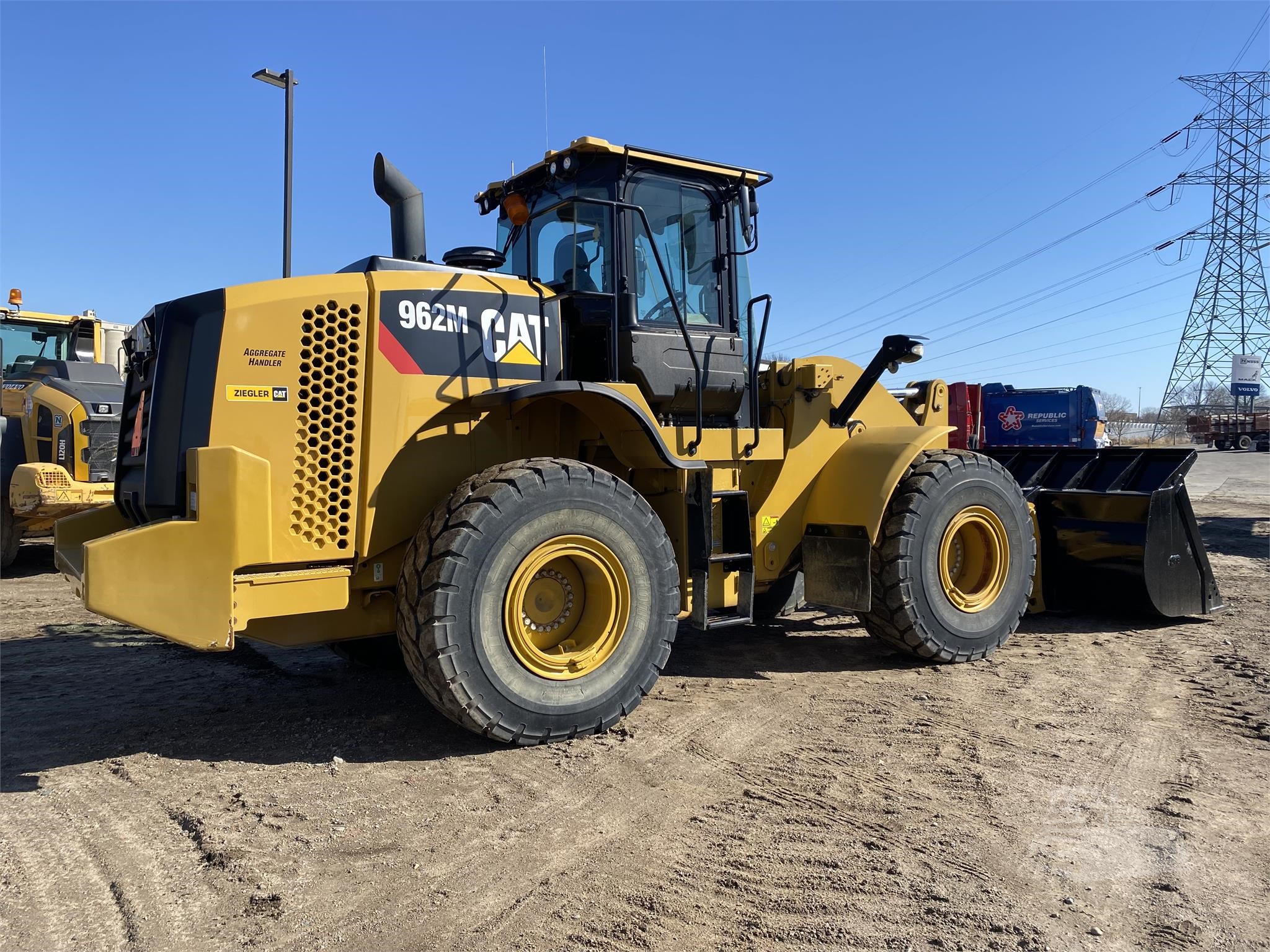 2016 CAT 962M For Sale In Burnsville Minnesota MachineryTrader com 2016 CAT 962M For Sale In Burnsville Minnesota MachineryTrader com