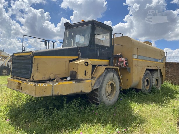 CATERPILLAR D250E Used Truck Water Equipment for sale