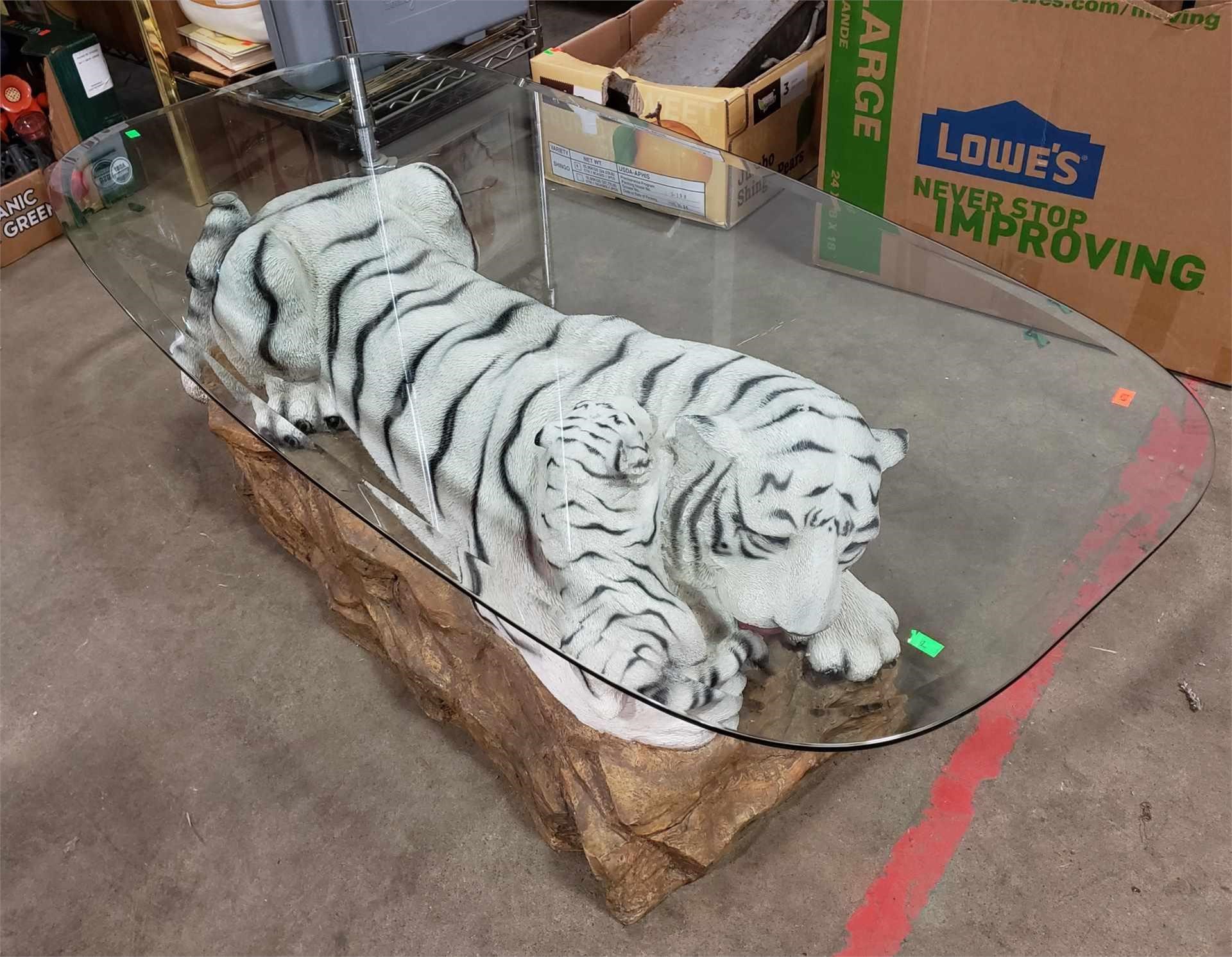 Unique White Tiger W Cub Glass Top Coffee Table Sound Auction Unique White Tiger W Cub Glass Top Coffee Table Sound Auction