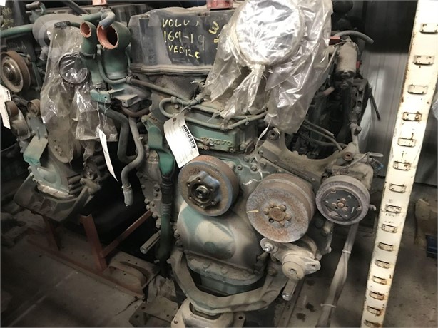 2002 VOLVO VED12C-385 Used Engine Truck / Trailer Components for sale