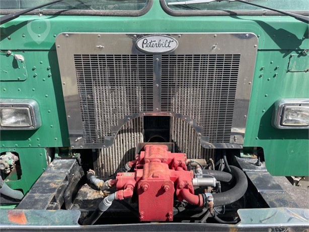 1999 PETERBILT 320 Used Grill Truck / Trailer Components for sale