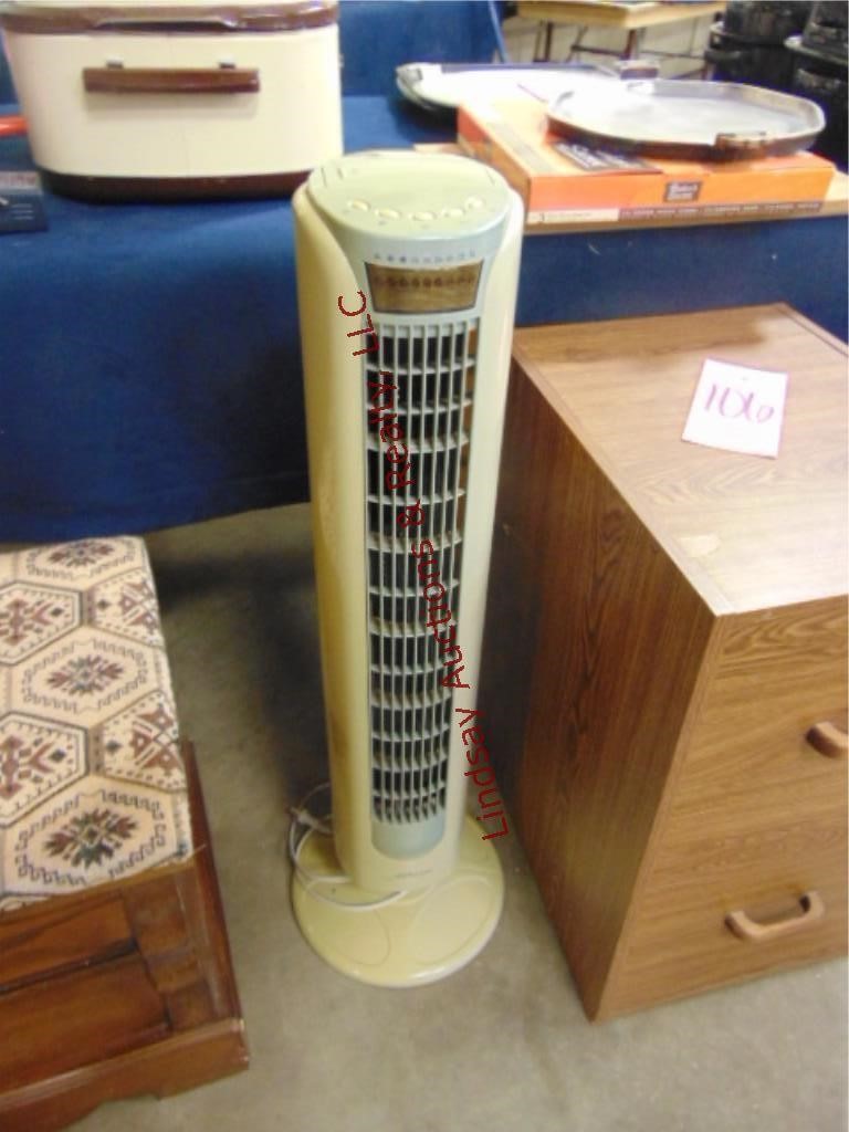 Aloha Breeze Floor Fan W Remote Lindsay Auction Service Aloha Breeze Floor Fan W Remote Lindsay Auction Service