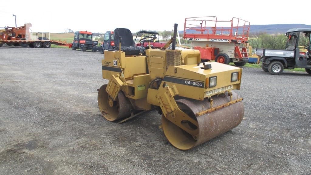 EquipmentFacts com CAT CB 224E Online Auctions EquipmentFacts com CAT CB 224E Online Auctions