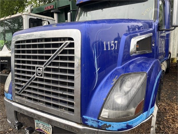 2006 VOLVO VT Used Bonnet Truck / Trailer Components for sale