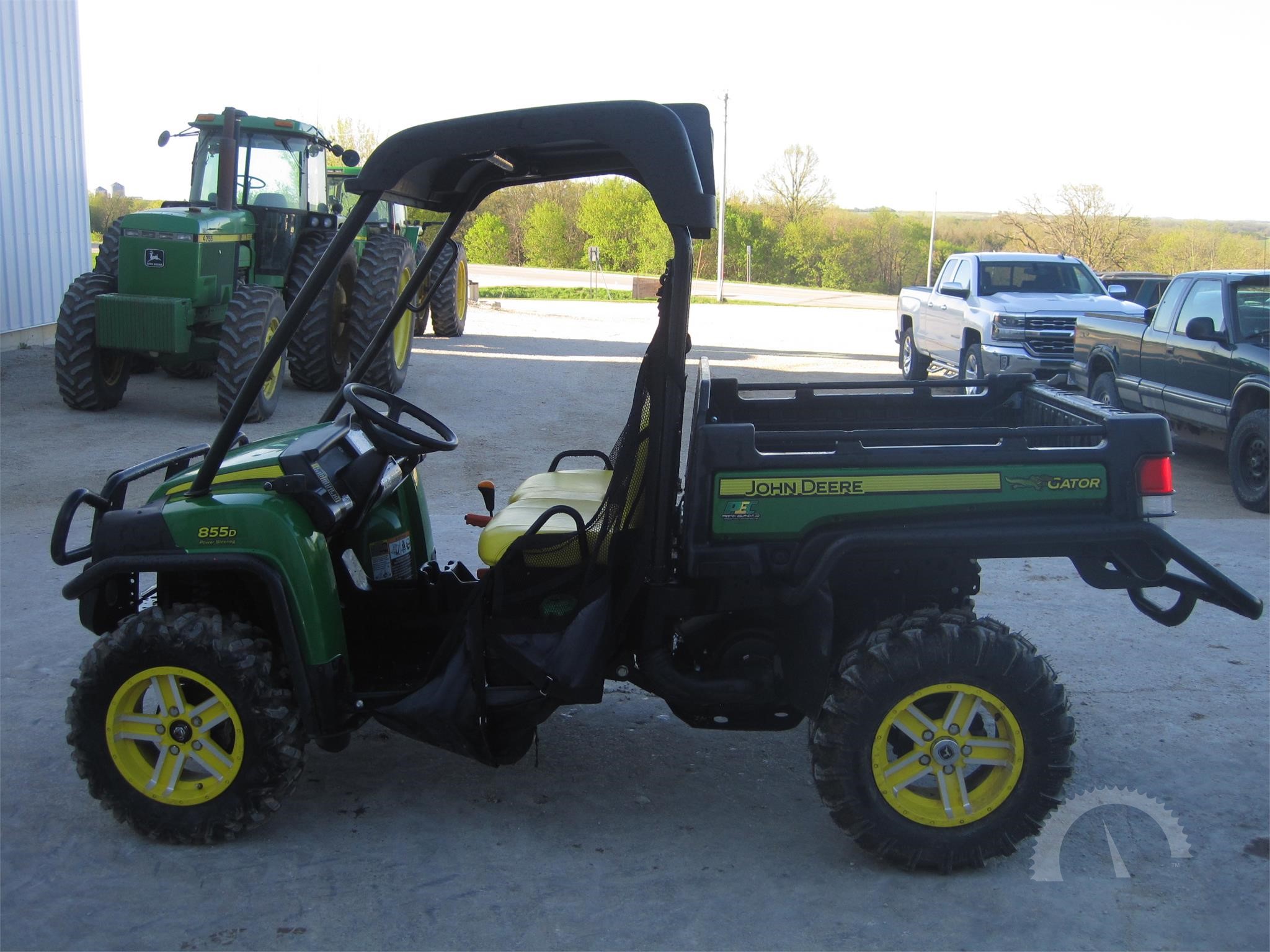 John Deere Gator Xuv 855d Auction Results 26 Listings Auctiontime Com Page 1 Of 2