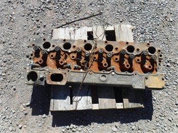 CATERPILLAR 2W658 Used Cylinder Head Truck / Trailer Components for sale