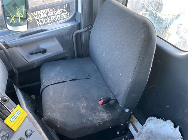 2019 FREIGHTLINER CASCADIA 113 Used Seat Truck / Trailer Components for sale