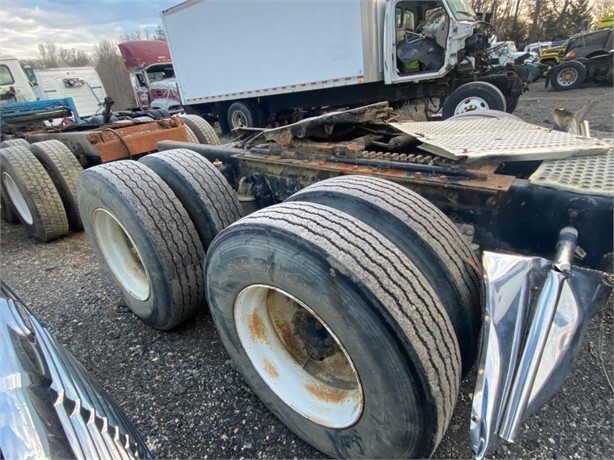 2000 SPICER/DANA DS404 Used Cutoff Truck / Trailer Components for sale