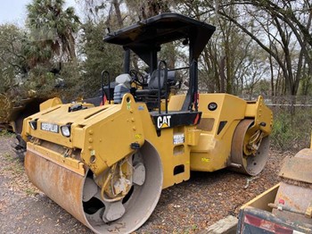 CATERPILLAR CB 564 Glattmantelwalze Walzen Zum Verkauf 5 CATERPILLAR CB 564 Glattmantelwalze Walzen Zum Verkauf 5