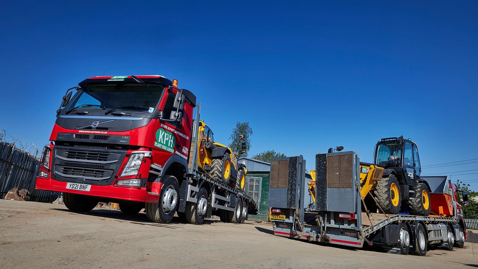 New 32-Tonne Volvo FM Safely Delivers Plant Hire Equipment