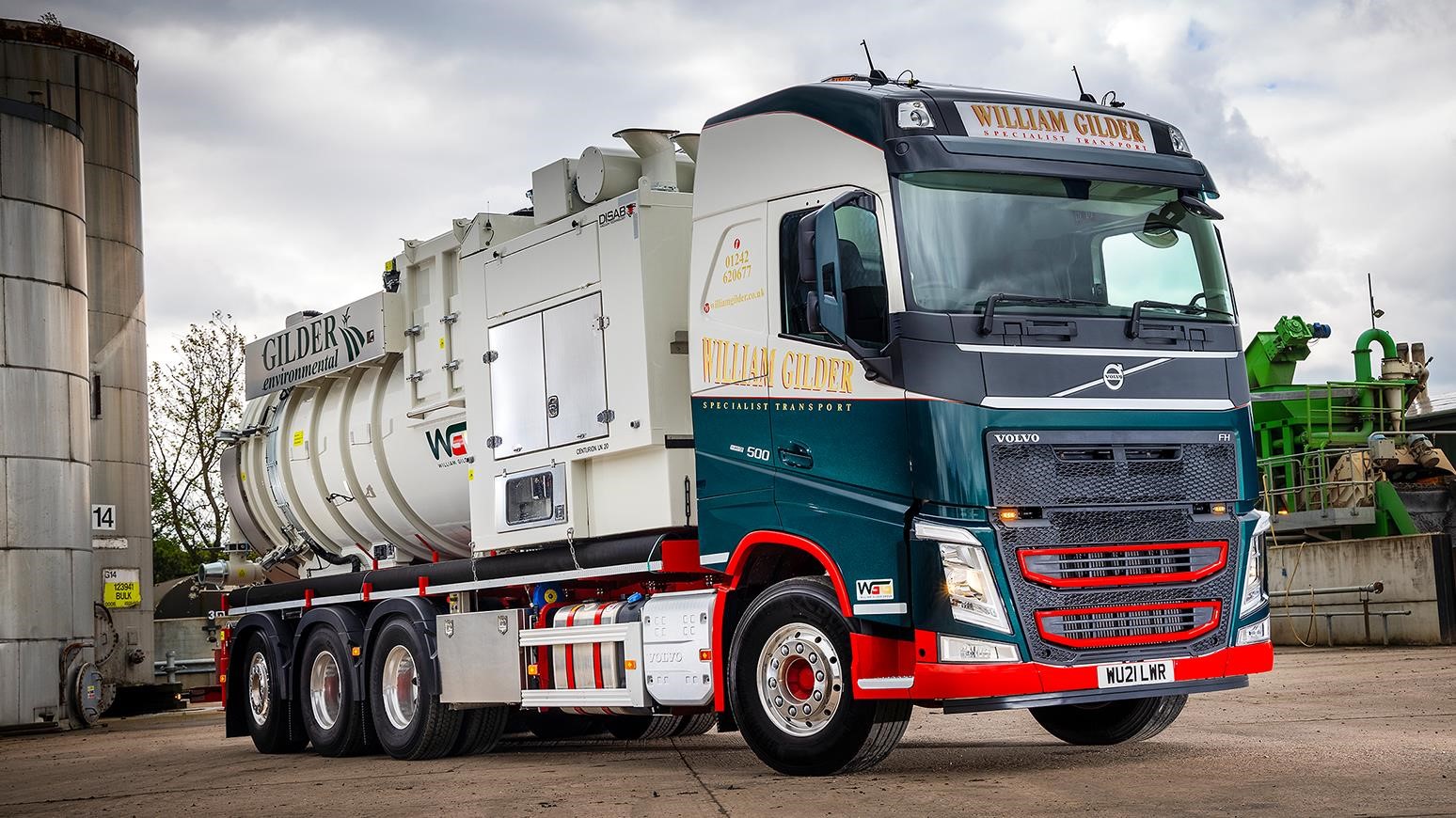 Volvo FH Tridem With DISAB Air Mover Body Provides Colossal Pick Up Power For William Gilder