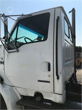 1999 STERLING L9513 Used Cab Truck / Trailer Components for sale