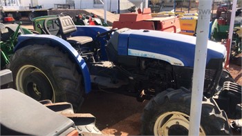 2009 NEW HOLLAND TD65B Used 40 HP to 99 HP Tractors for sale
