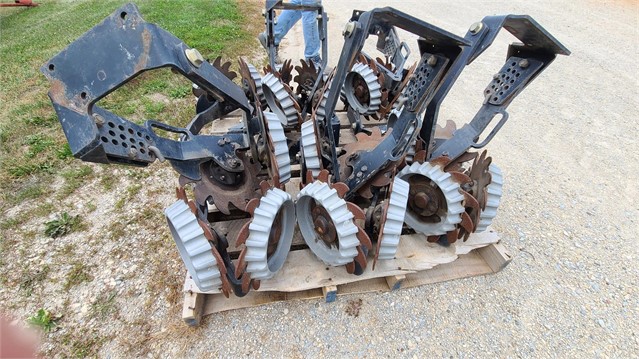 Details about   2910-320 Pivot Casting Yetter 