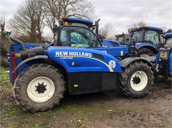 09.06.19.1 NEUF tracteur TOMY Britains 1/32 New holland LM7.42 telehandler 