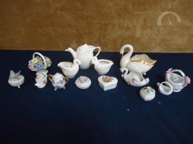 Swan Dishes Other Personal Property Personal Property / Household 