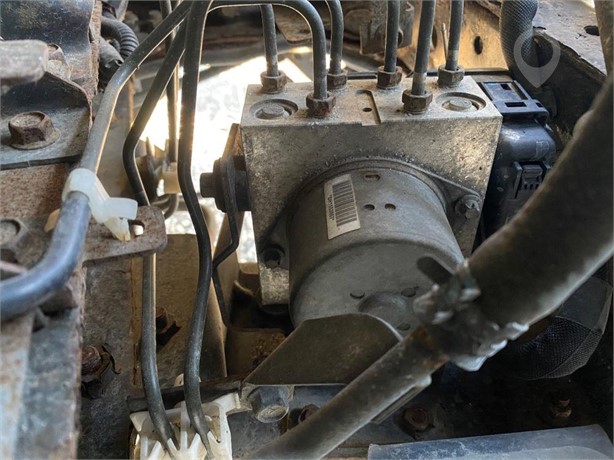 2015 MITSUBISHI FE Used Air Brake System Truck / Trailer Components for sale