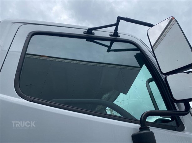 2020 HINO 268 Used Fensterglas LKW- / Anhängerkomponenten zum verkauf