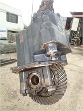 2001 FREIGHTLINER FLC120 Used Differential Truck / Trailer Components for sale