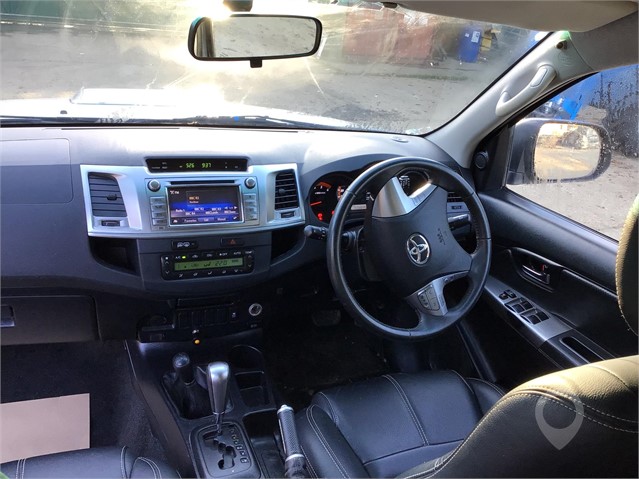 2015 TOYOTA HILUX at TruckLocator.ie