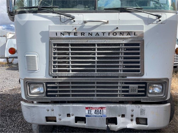 1984 INTERNATIONAL CO-9670 DOUBLES Used Grill Truck / Trailer Components for sale