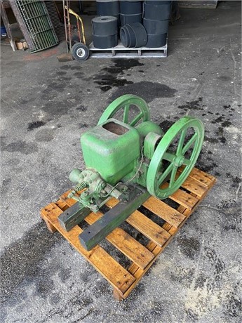 1950 JOHN DEERE Used Antique Tools Antiques for sale