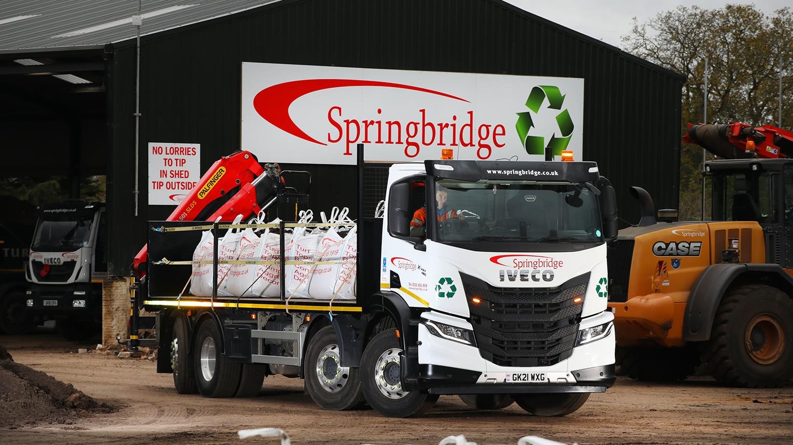 Springbridge Direct Gets A New IVECO X-WAY Decked Out With PALFINGER Crane For Turf, Pallet & Bulk Bag Delivery