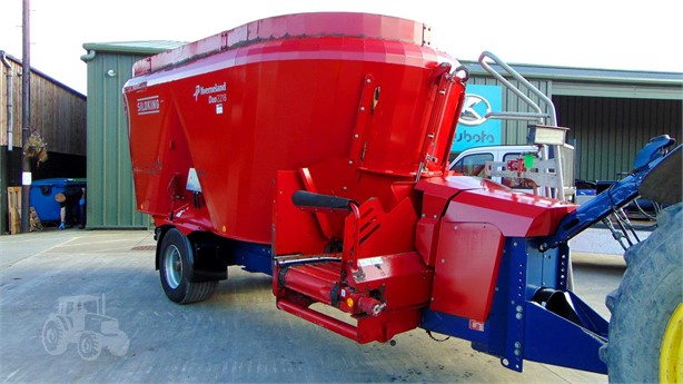 2014 KVERNELAND DUO 2218-22 Used Mixer Feeders for sale